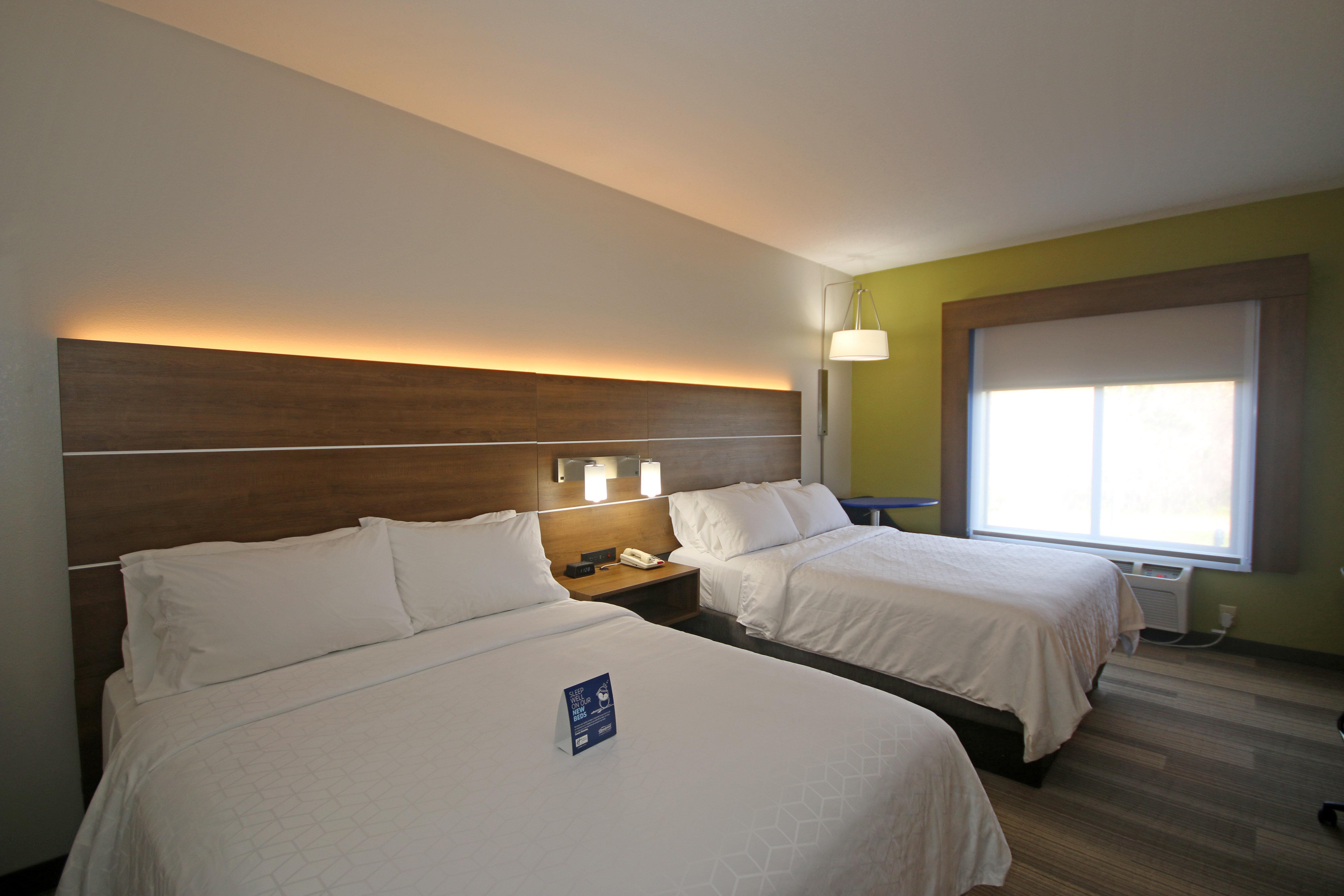 Holiday Inn Express Hotel & Suites Greensboro-East By Ihg Buitenkant foto