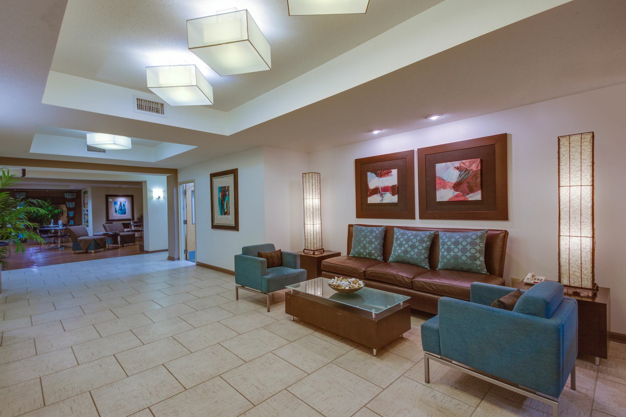 Holiday Inn Express Hotel & Suites Greensboro-East By Ihg Buitenkant foto